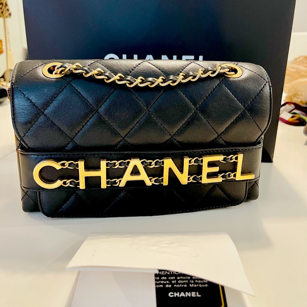 Chanel 20P Flap Bag Black in Lambskin with Gold